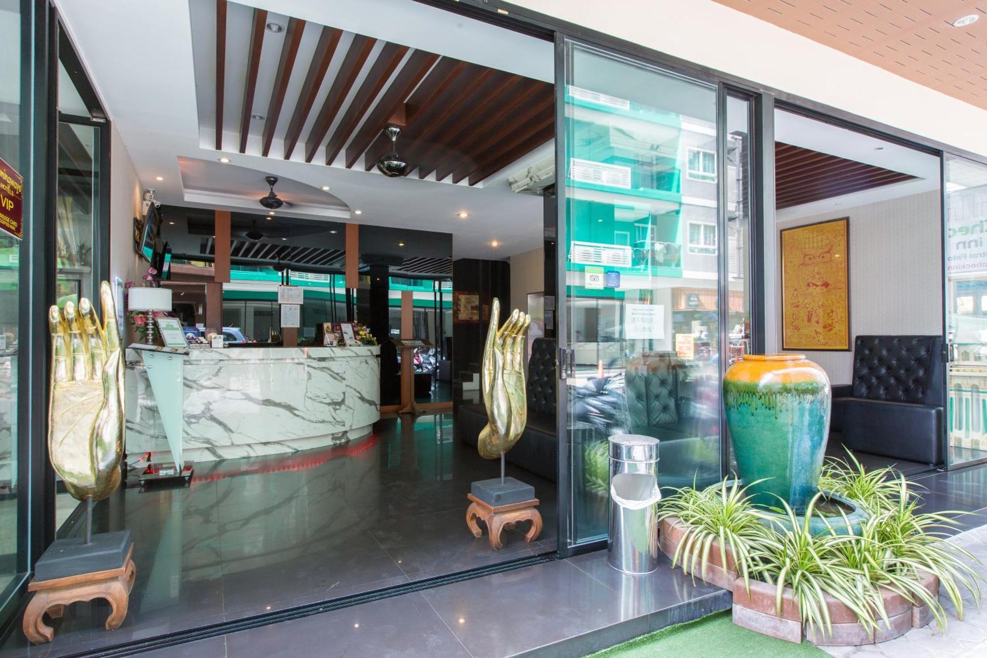 Hemingways Silk Hotel Patong Bagian luar foto